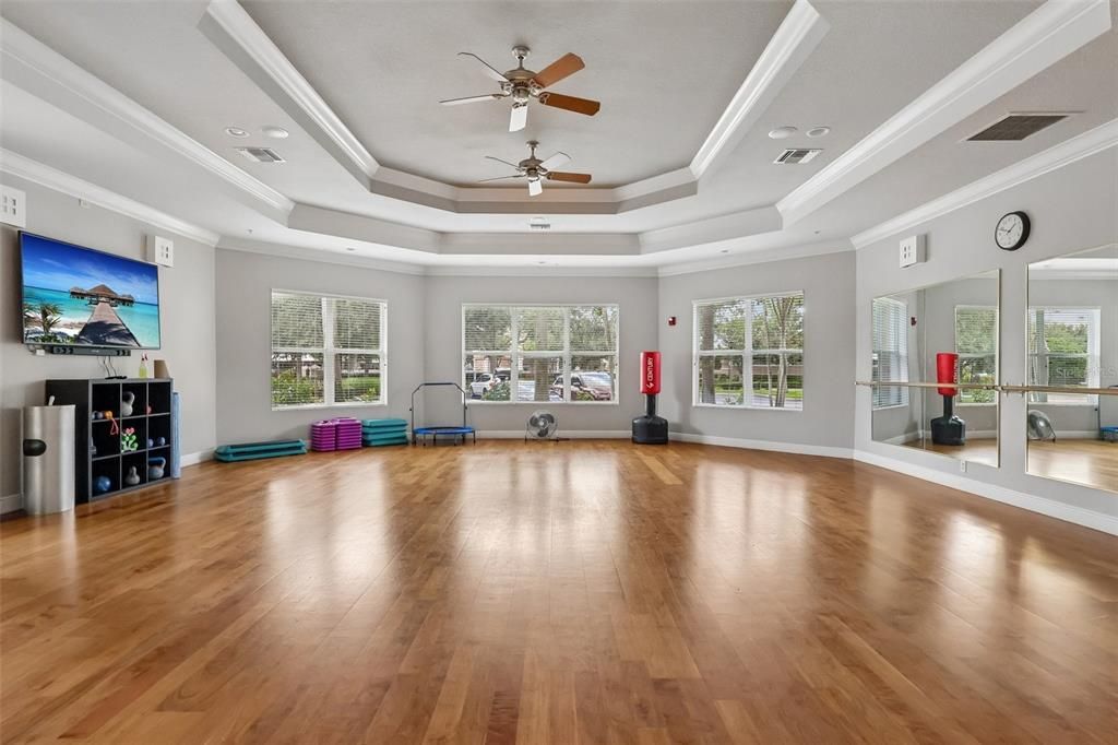 For Sale: $219,000 (2 beds, 2 baths, 1504 Square Feet)