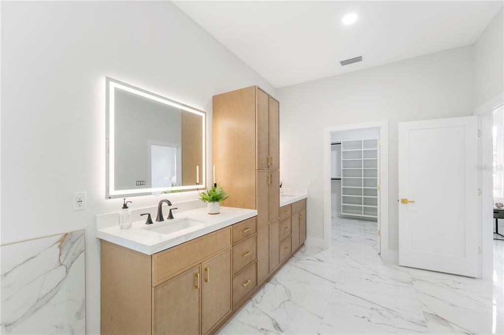 For Sale: $689,990 (4 beds, 3 baths, 2384 Square Feet)
