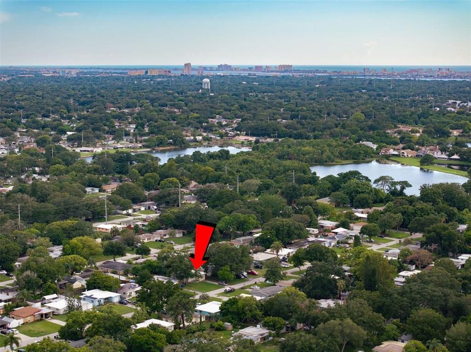 For Rent: $2,400 (4 beds, 2 baths, 1215 Square Feet)