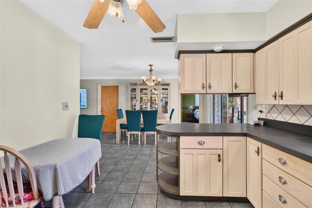 For Sale: $399,000 (3 beds, 2 baths, 1520 Square Feet)