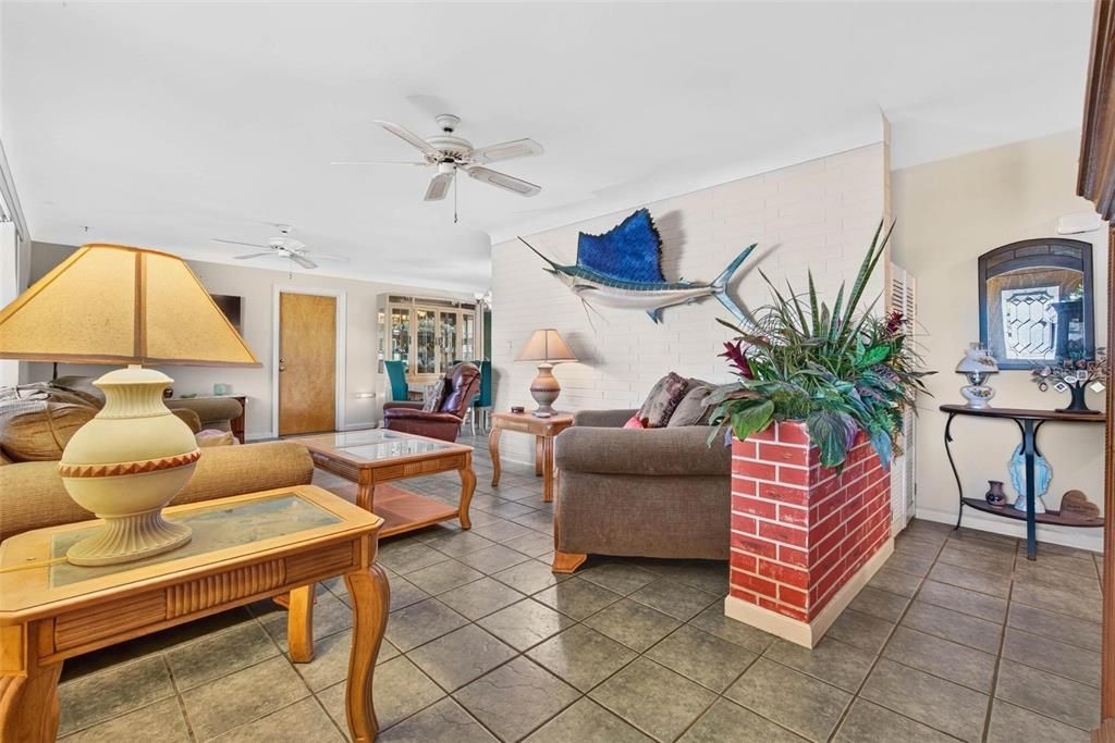 For Sale: $399,000 (3 beds, 2 baths, 1520 Square Feet)