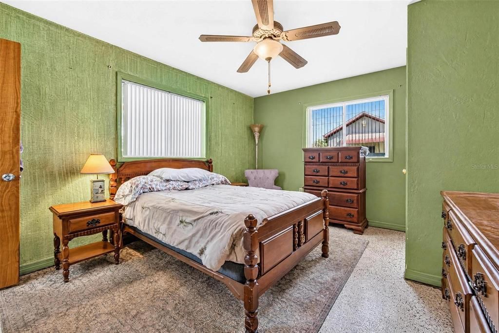 For Sale: $399,000 (3 beds, 2 baths, 1520 Square Feet)