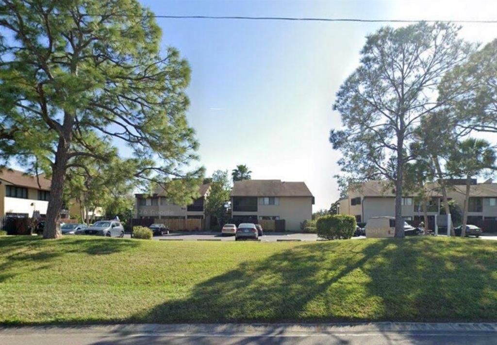 For Sale: $120,000 (1 beds, 1 baths, 675 Square Feet)