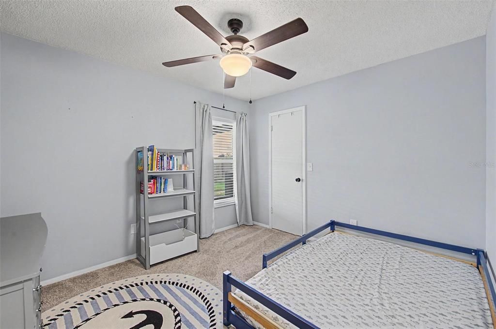 For Sale: $424,900 (3 beds, 2 baths, 1969 Square Feet)