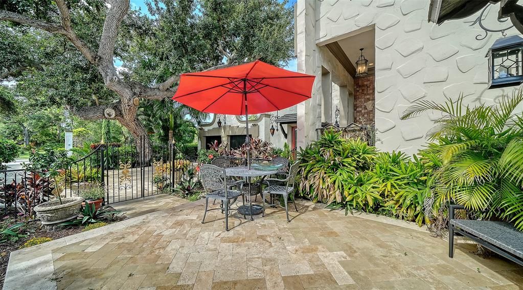 Active With Contract: $1,300,000 (3 beds, 3 baths, 3216 Square Feet)