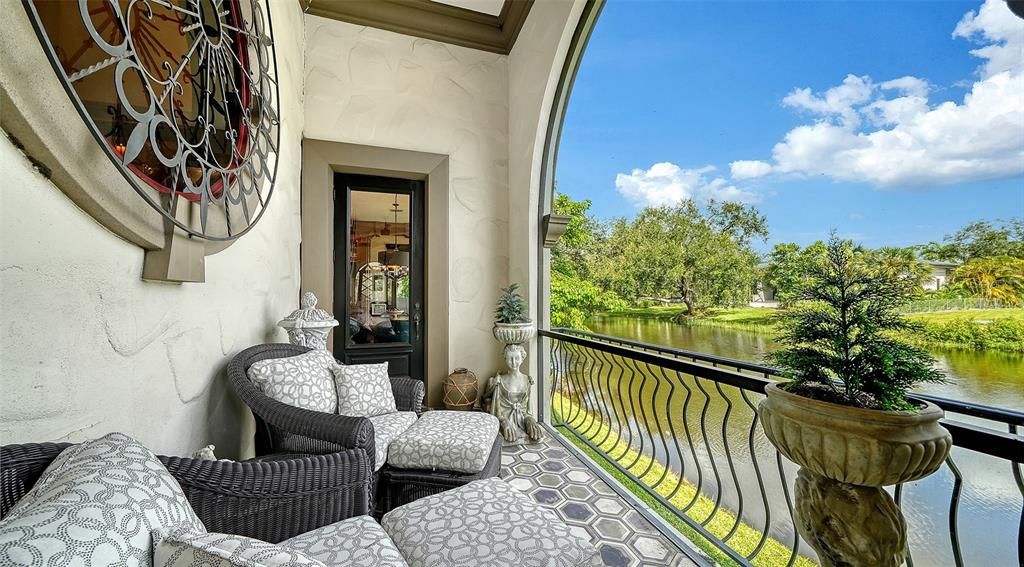Active With Contract: $1,300,000 (3 beds, 3 baths, 3216 Square Feet)