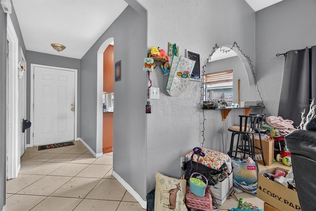 En Venta: $229,000 (2 camas, 2 baños, 1062 Pies cuadrados)