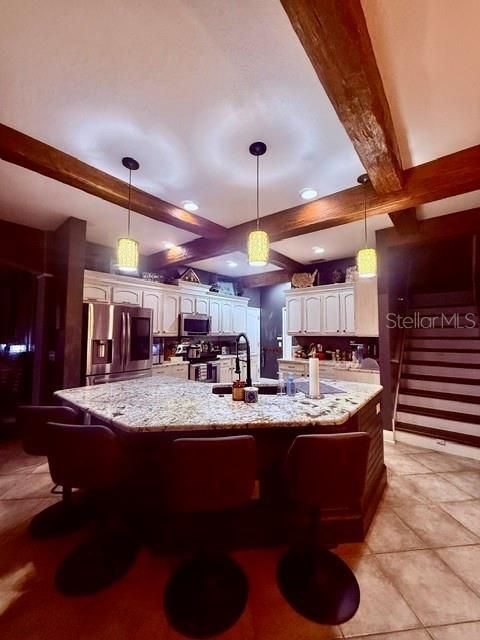 En Venta: $559,000 (6 camas, 3 baños, 3376 Pies cuadrados)