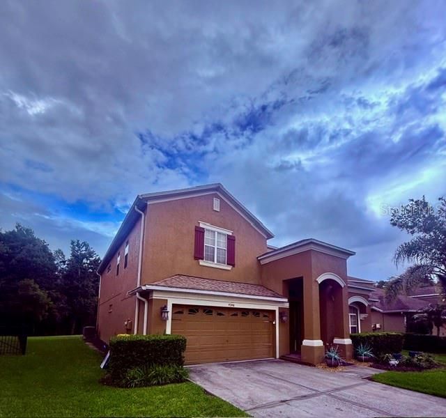 En Venta: $559,000 (6 camas, 3 baños, 3376 Pies cuadrados)