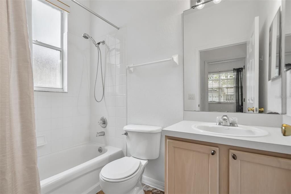For Sale: $424,900 (5 beds, 3 baths, 2388 Square Feet)
