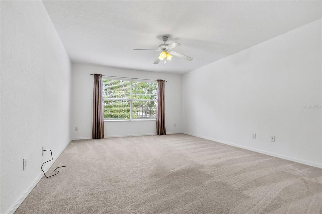 For Sale: $424,900 (5 beds, 3 baths, 2388 Square Feet)