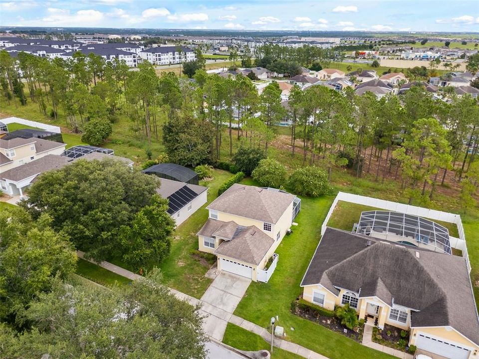 For Sale: $424,900 (5 beds, 3 baths, 2388 Square Feet)