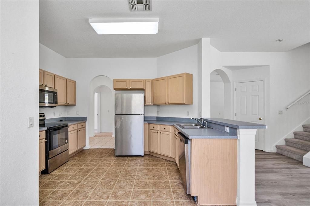 For Sale: $424,900 (5 beds, 3 baths, 2388 Square Feet)