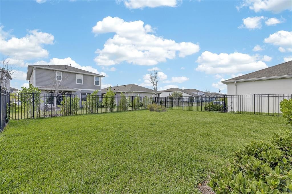 For Sale: $499,000 (4 beds, 3 baths, 2250 Square Feet)