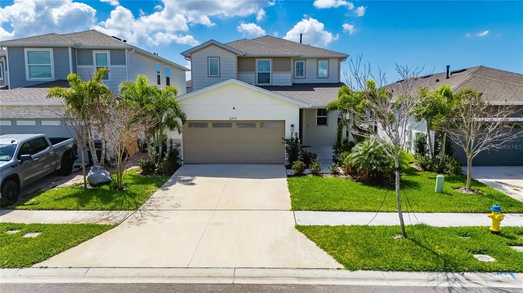 For Sale: $499,000 (4 beds, 3 baths, 2250 Square Feet)