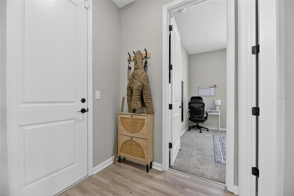For Sale: $499,000 (4 beds, 3 baths, 2250 Square Feet)