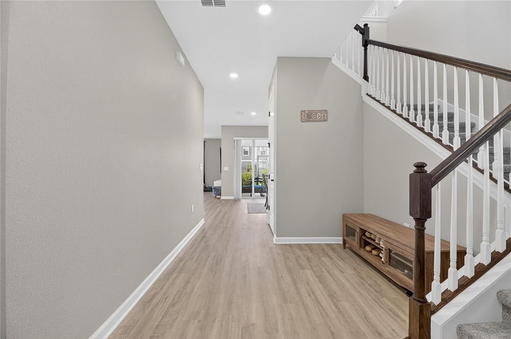 For Sale: $499,000 (4 beds, 3 baths, 2250 Square Feet)