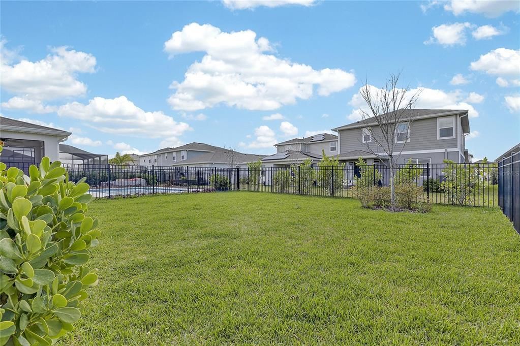 For Sale: $499,000 (4 beds, 3 baths, 2250 Square Feet)