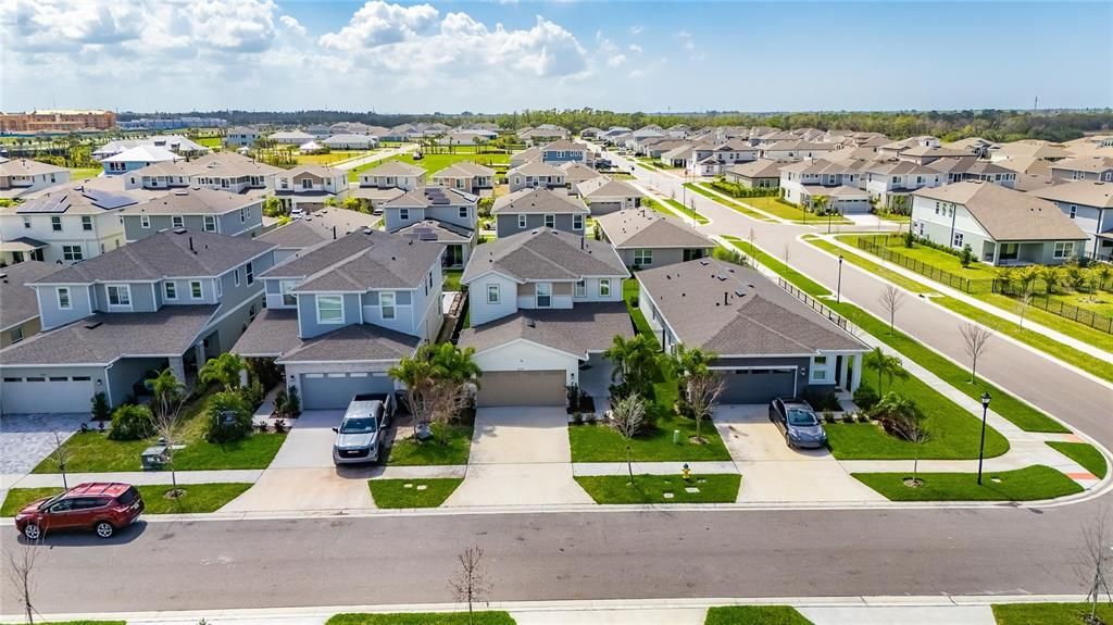 For Sale: $499,000 (4 beds, 3 baths, 2250 Square Feet)
