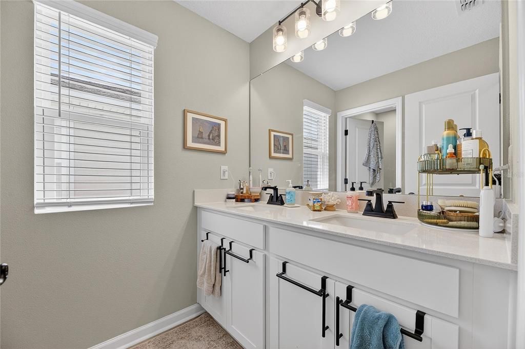 For Sale: $499,000 (4 beds, 3 baths, 2250 Square Feet)