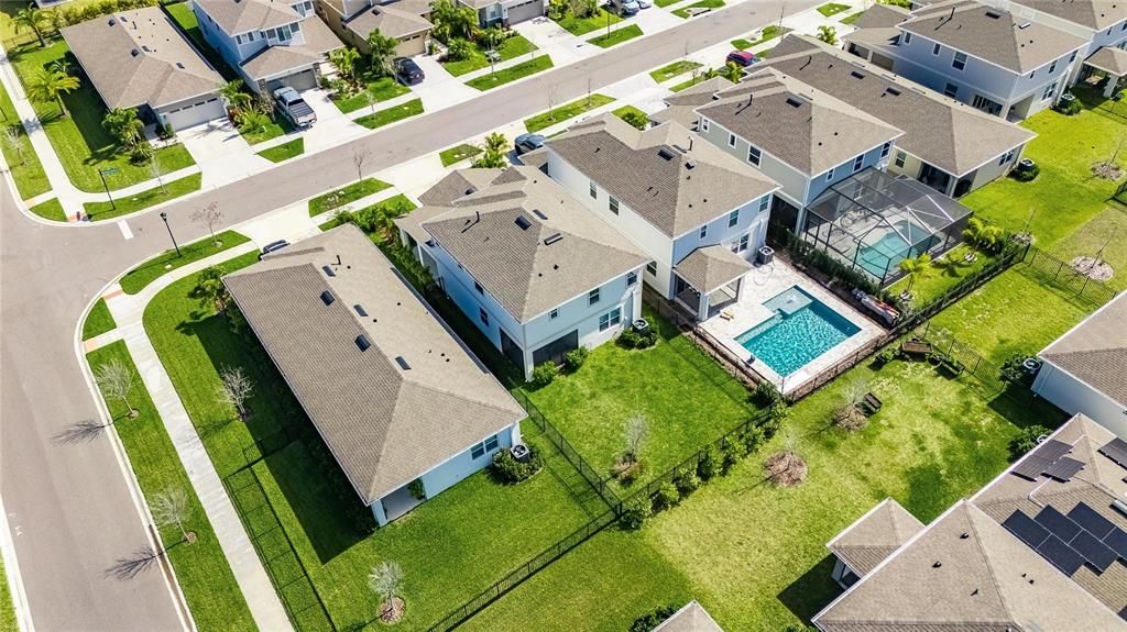 For Sale: $499,000 (4 beds, 3 baths, 2250 Square Feet)