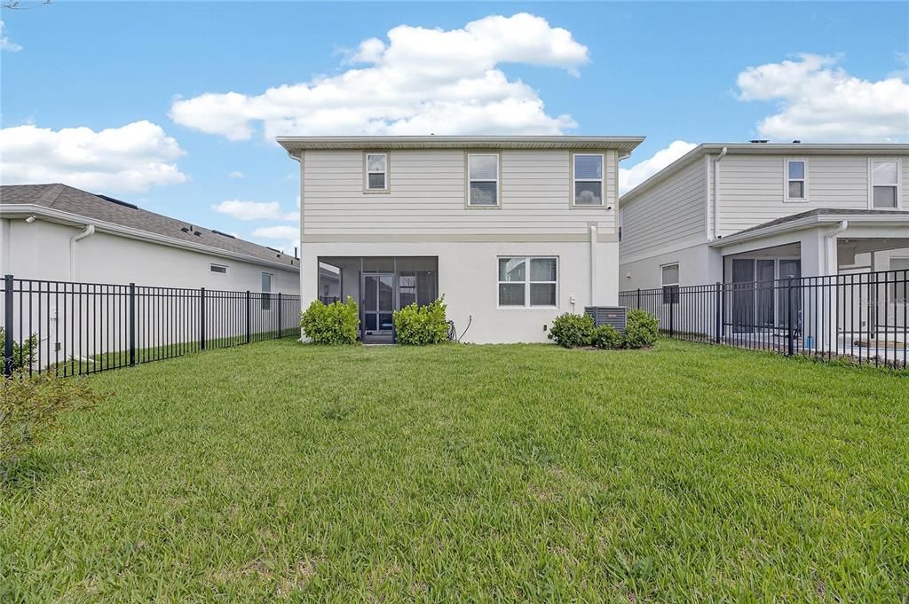 For Sale: $499,000 (4 beds, 3 baths, 2250 Square Feet)
