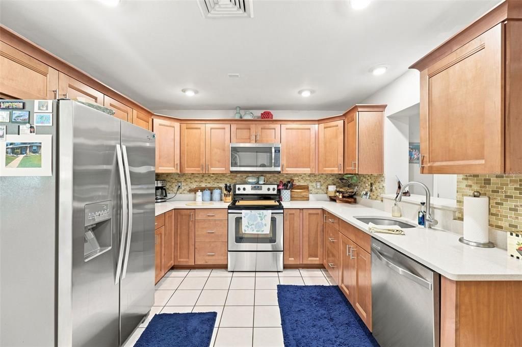 En Venta: $434,900 (3 camas, 2 baños, 1353 Pies cuadrados)