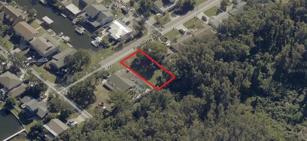 待售: $219,999 (0.15 acres)