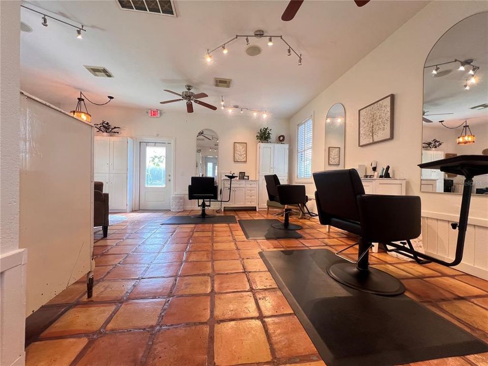En Venta: $374,900 (0 camas, 0 baños, 864 Pies cuadrados)