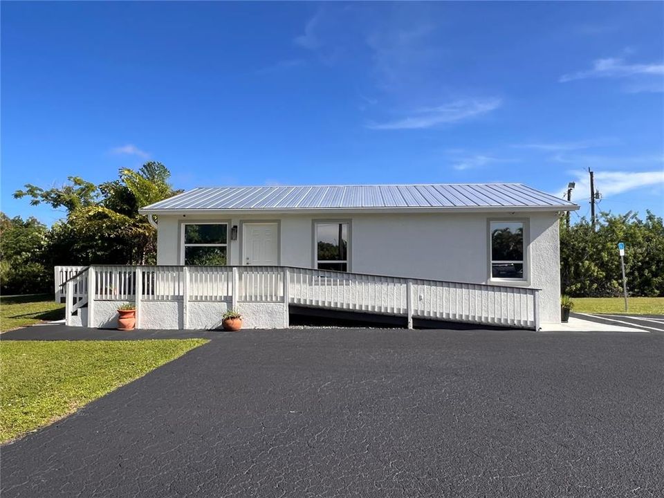 En Venta: $374,900 (0 camas, 0 baños, 864 Pies cuadrados)