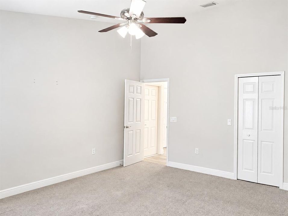 For Sale: $310,000 (3 beds, 2 baths, 1525 Square Feet)