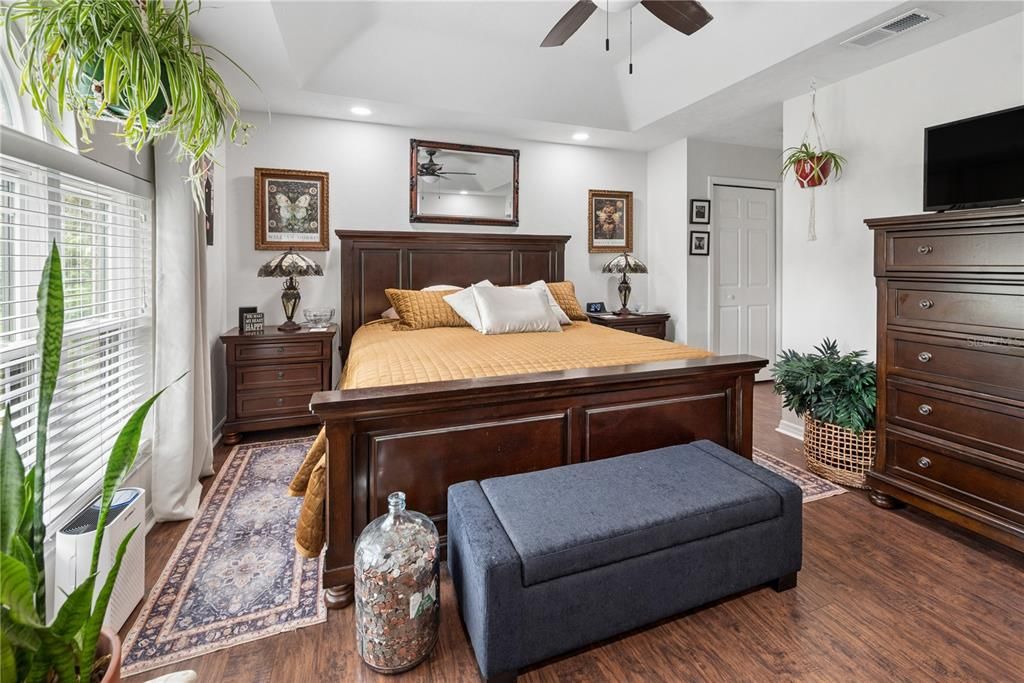 En Venta: $430,000 (3 camas, 2 baños, 1634 Pies cuadrados)