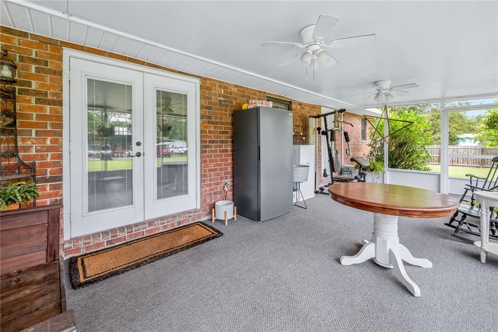 En Venta: $430,000 (3 camas, 2 baños, 1634 Pies cuadrados)