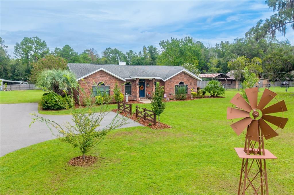En Venta: $430,000 (3 camas, 2 baños, 1634 Pies cuadrados)