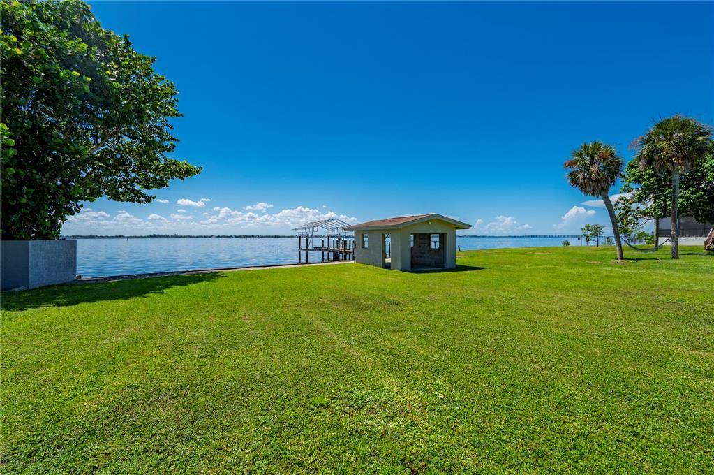 En Venta: $589,000 (3 camas, 2 baños, 1422 Pies cuadrados)