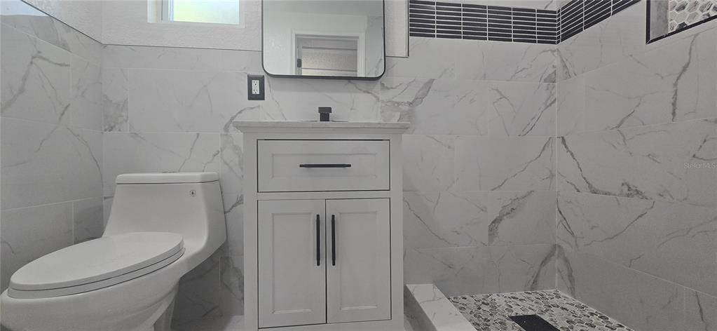 En Venta: $279,900 (2 camas, 2 baños, 966 Pies cuadrados)