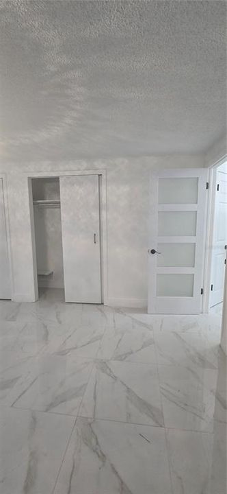 En Venta: $279,900 (2 camas, 2 baños, 966 Pies cuadrados)