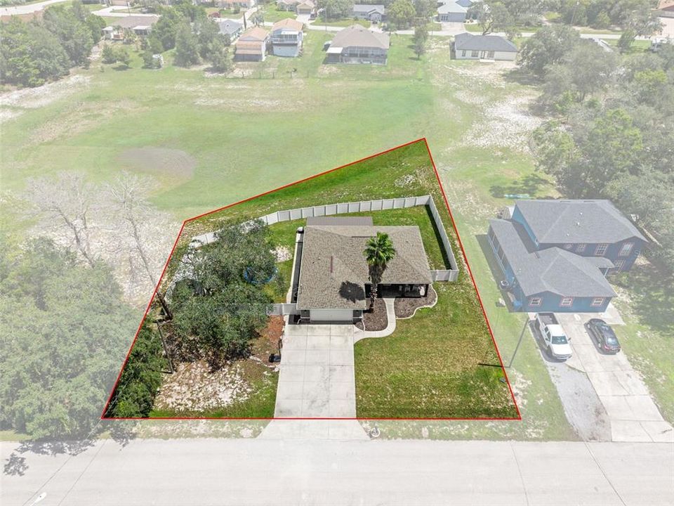 For Sale: $325,000 (3 beds, 2 baths, 1418 Square Feet)