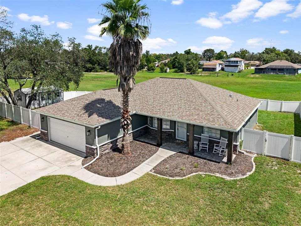 For Sale: $325,000 (3 beds, 2 baths, 1418 Square Feet)