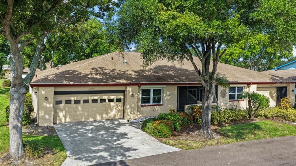 For Sale: $249,900 (2 beds, 2 baths, 1516 Square Feet)
