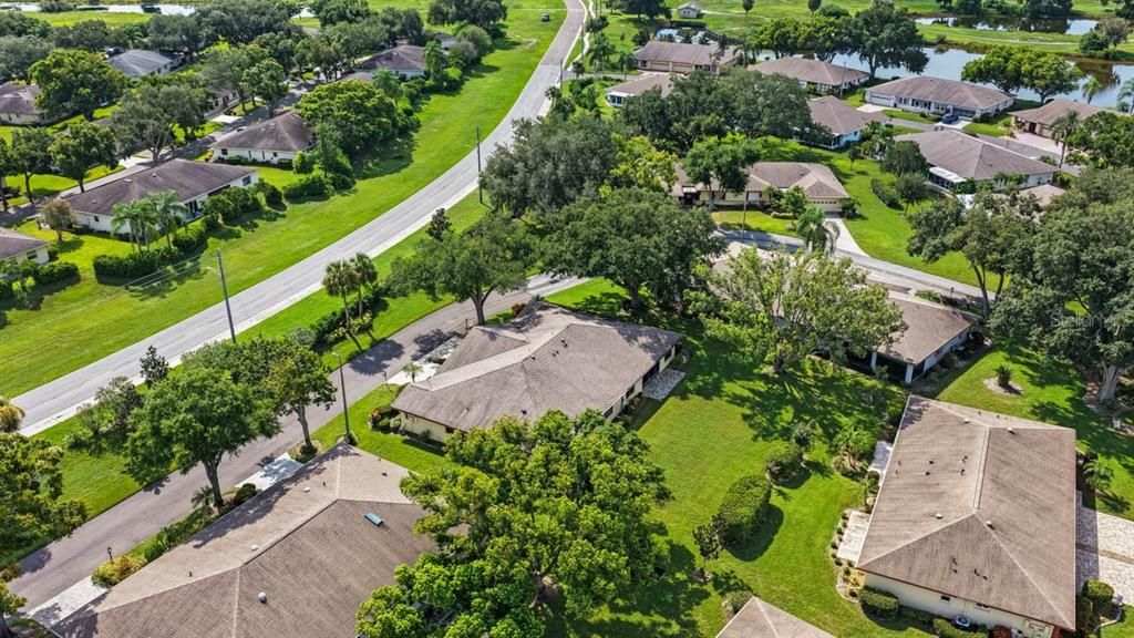For Sale: $249,900 (2 beds, 2 baths, 1516 Square Feet)