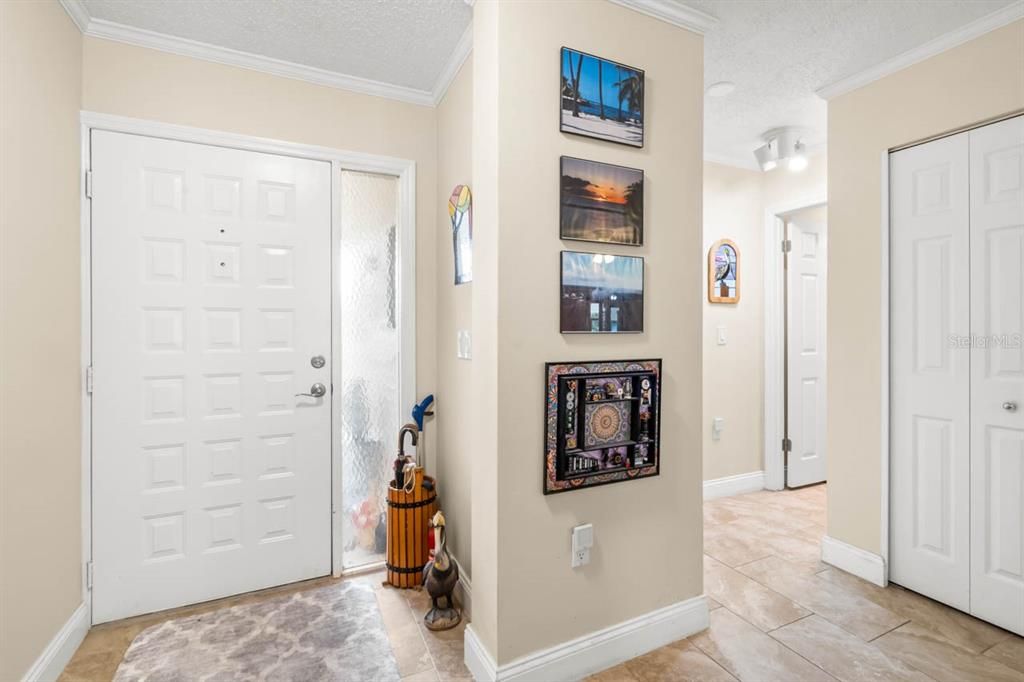 For Sale: $249,900 (2 beds, 2 baths, 1516 Square Feet)