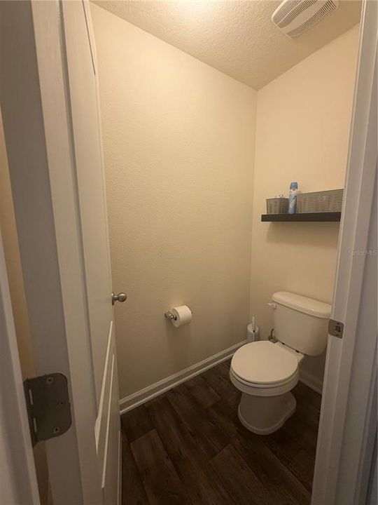For Sale: $319,900 (4 beds, 2 baths, 1862 Square Feet)