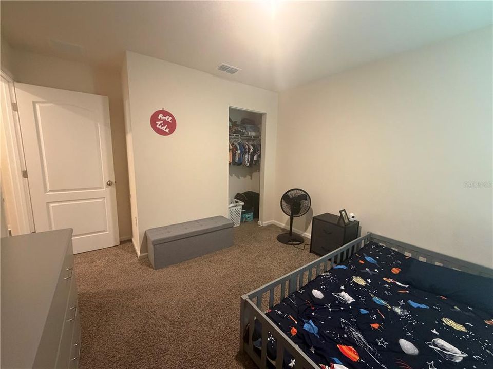 For Sale: $319,900 (4 beds, 2 baths, 1862 Square Feet)
