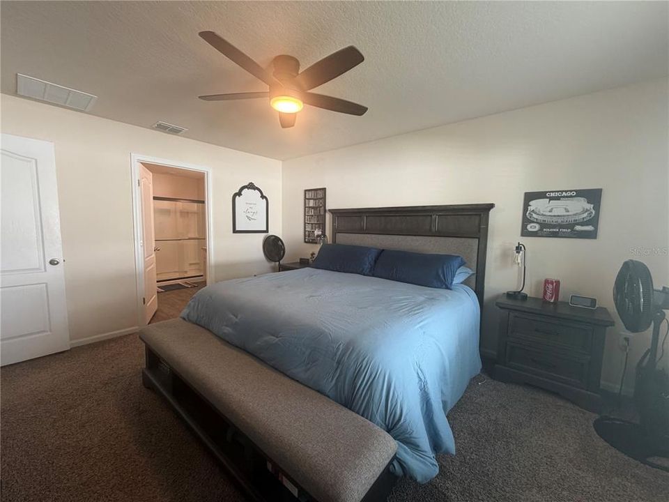 For Sale: $319,900 (4 beds, 2 baths, 1862 Square Feet)