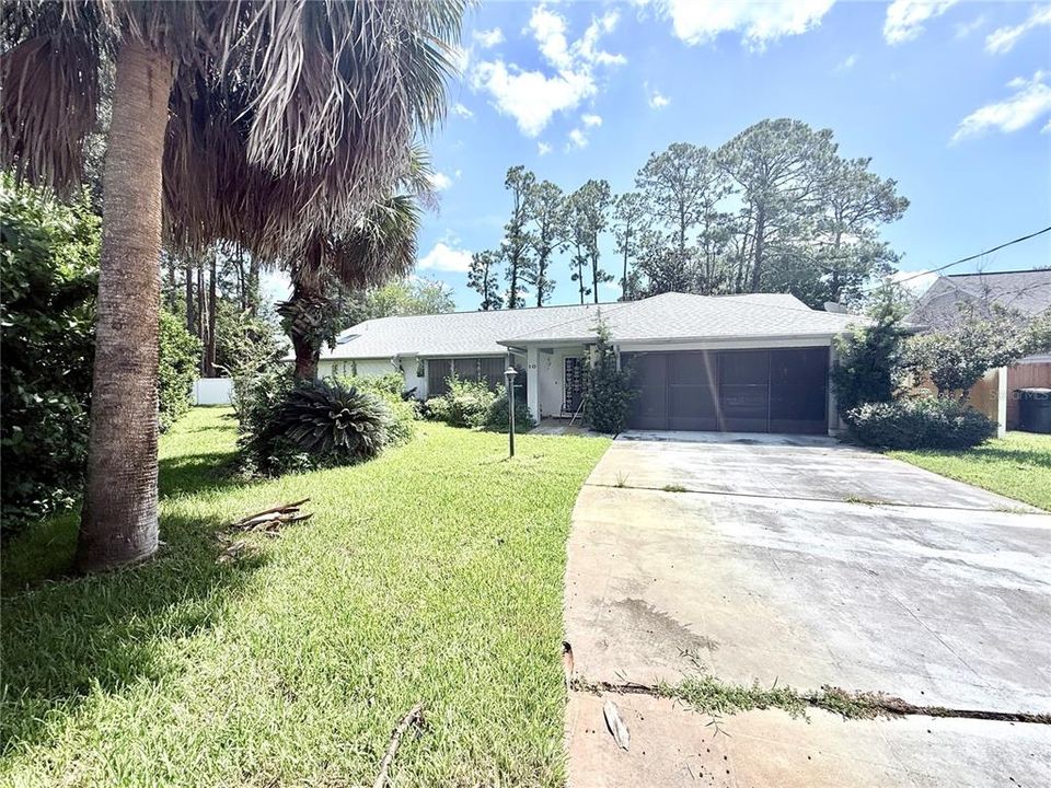 For Sale: $290,000 (3 beds, 2 baths, 2261 Square Feet)