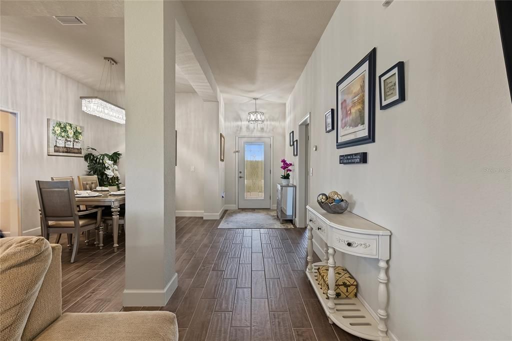 For Sale: $409,900 (3 beds, 2 baths, 1970 Square Feet)