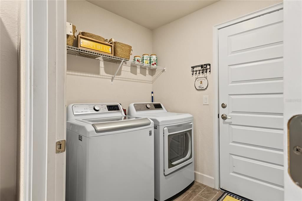 For Sale: $409,900 (3 beds, 2 baths, 1970 Square Feet)