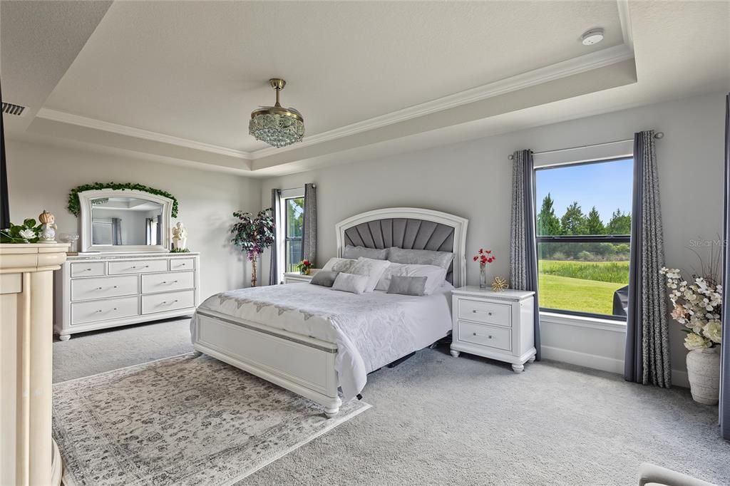 For Sale: $409,900 (3 beds, 2 baths, 1970 Square Feet)