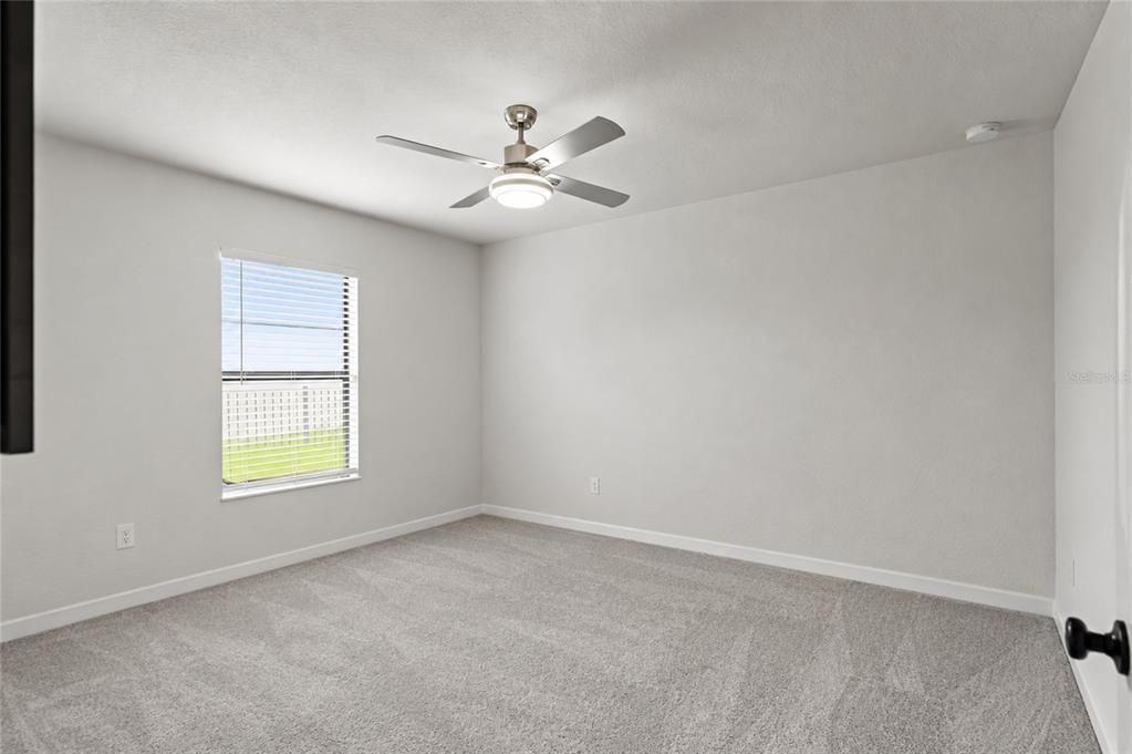 For Sale: $409,900 (3 beds, 2 baths, 1970 Square Feet)